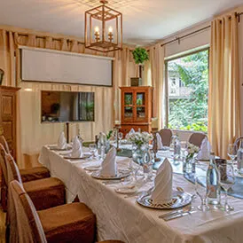 Dining set up Gallery